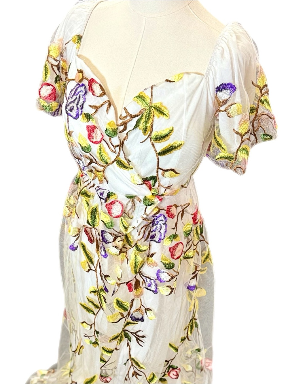 NWT Couture Lee Ivory Floral Embroidered On or Off Shoulder Short Sleeve Maxi 12 - Picture 6 of 13